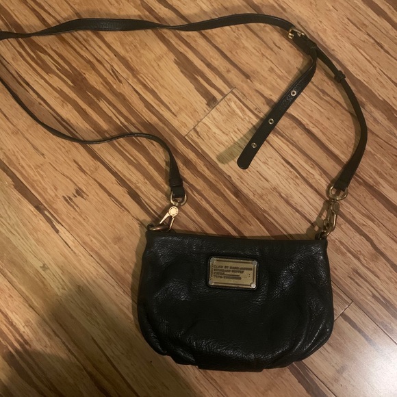 Marc By Marc Jacobs Handbags - Marc jacobs crossbody bag